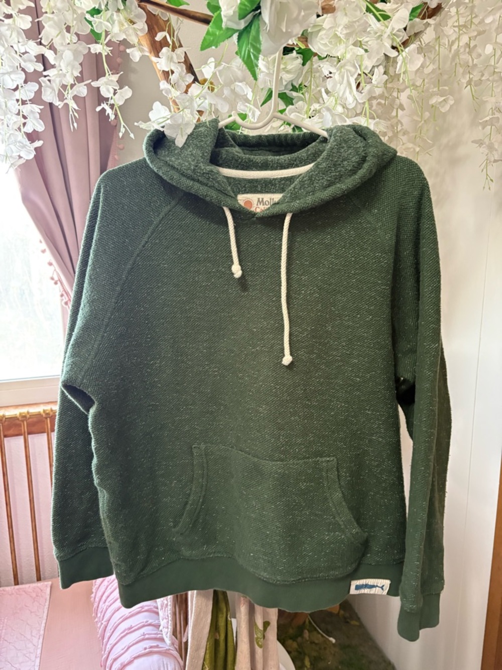 Mollusk Dark Green Hooded Sweatshirt - Cozy Pullover Hoodie
